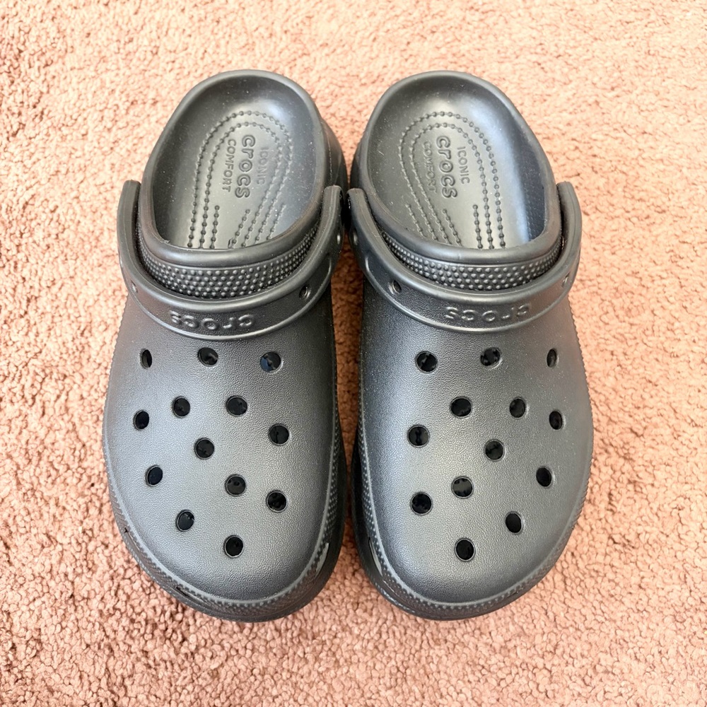Crocs Iconic Comfort Black Platform Classic Crush Clogs Size 6 - Picture 2 of 6
